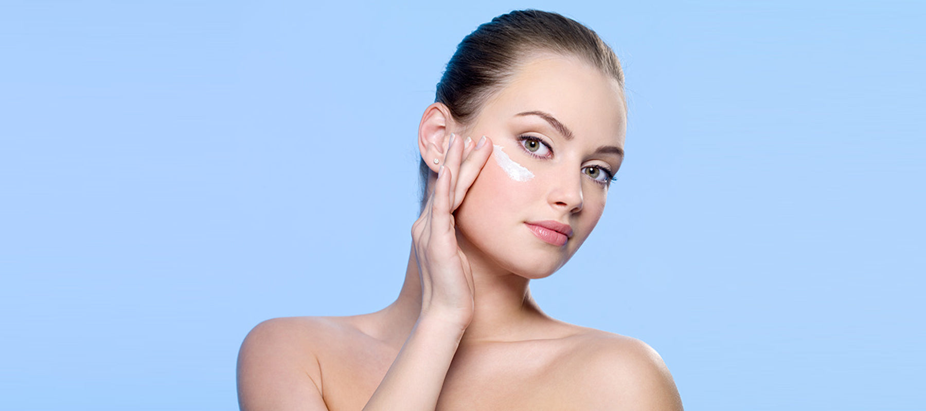Aromatherapy-Based Moisturisers and Lotions