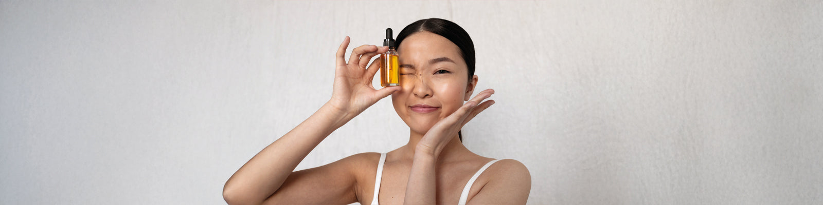 Winter Aromatherapy Guide: Essential Oils for Immunity, Relaxation & Warmth